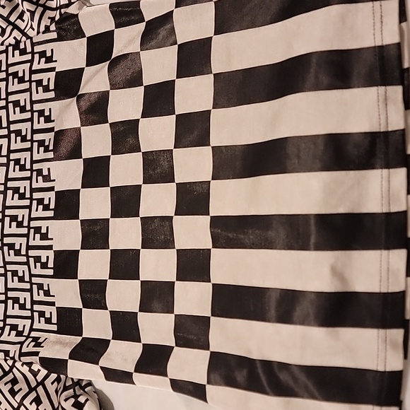 AUTHENTIC FENDI SIZE SMALL - Picture 5 of 6